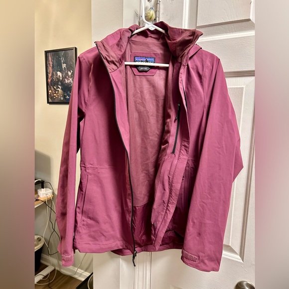 Patagonia Women's Burgundy Ski Jacket - H2No - Picture 3 of 5